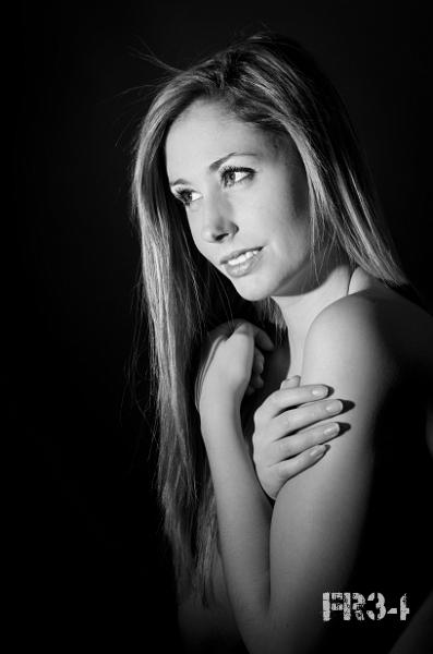 20121206_Marion_119-NB-V1.jpg - Studio