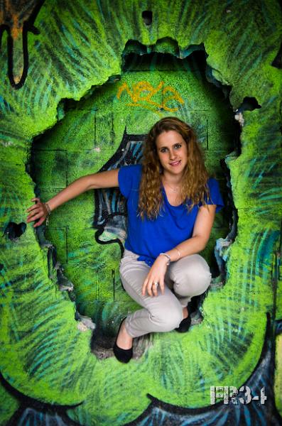 20130618_Laurie_001-CL-V1.jpg - Portraits