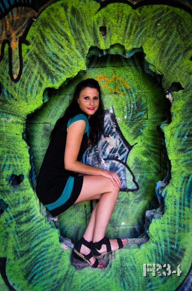 20130628-Julie-002-CL-V1.jpg - Au vert