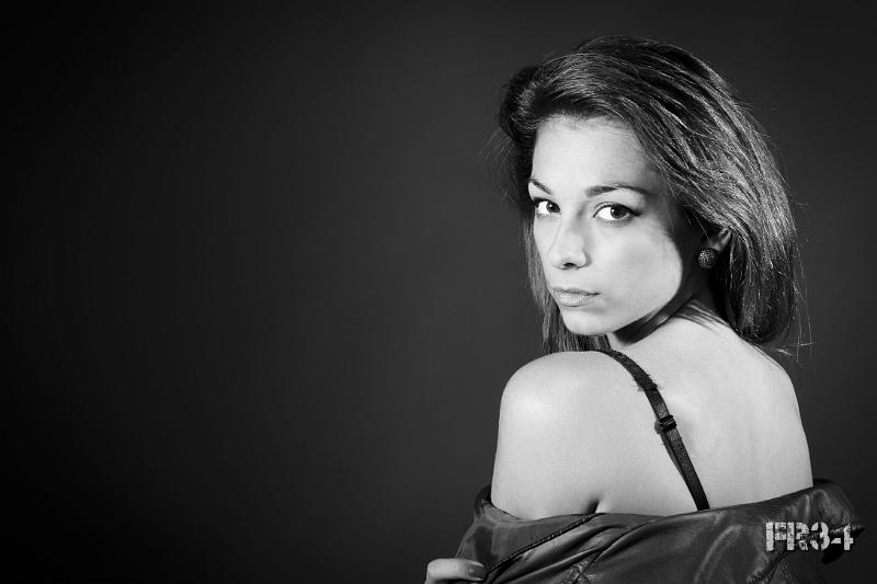 20120929_Laura_124-NB-V2.jpg - Studio